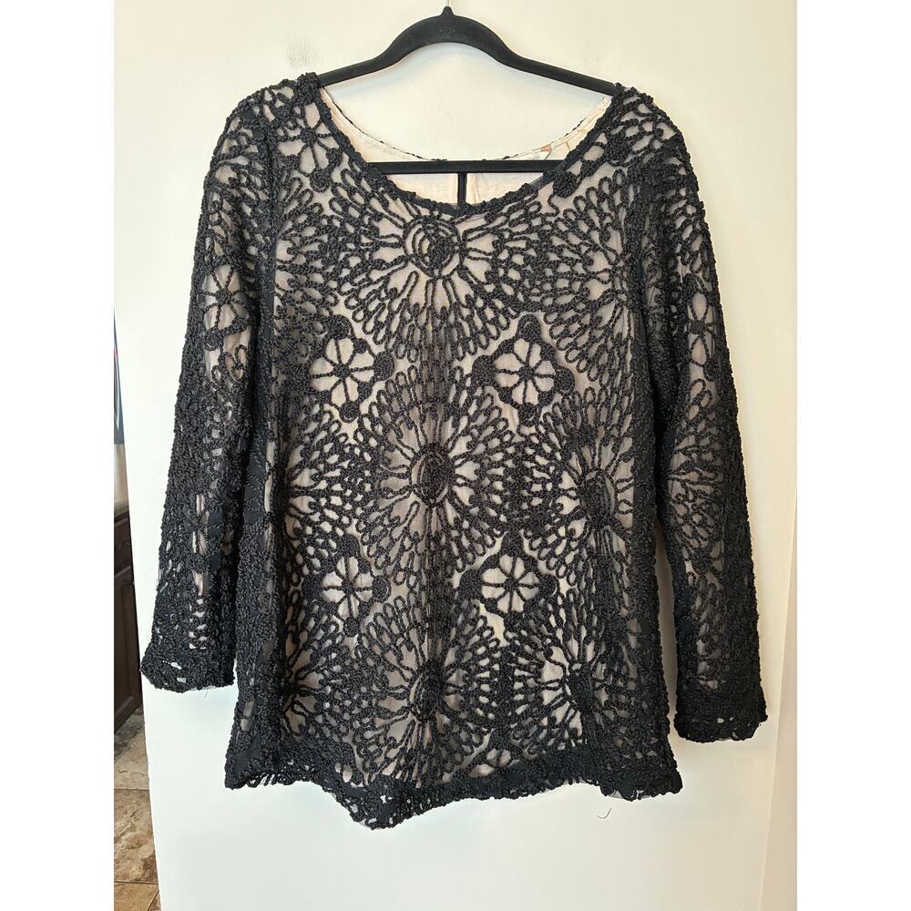 Soft Surroundings Floral Supreme Soutache Black Crochet Tunic Top Overlay Medium